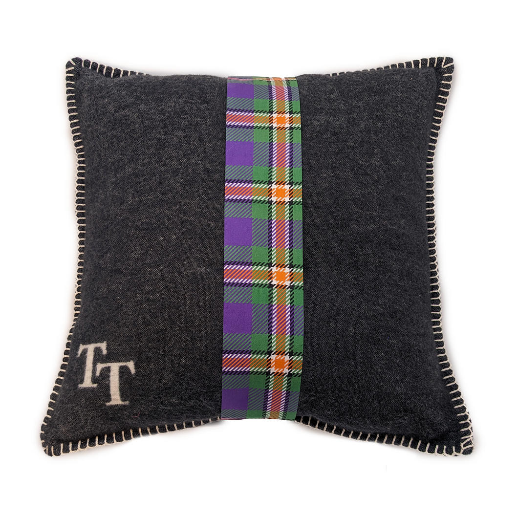 Hobart and William Smith Pillow Cover