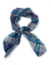 Load image into Gallery viewer, Xavier Fashion Scarf
